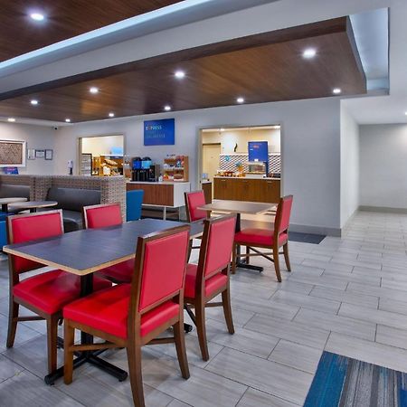 Holiday Inn Express Hotel And Suites Katy By Ihg Zewnętrze zdjęcie