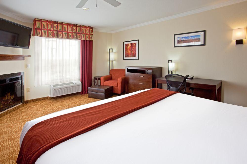 Holiday Inn Express Hotel And Suites Katy By Ihg Zewnętrze zdjęcie