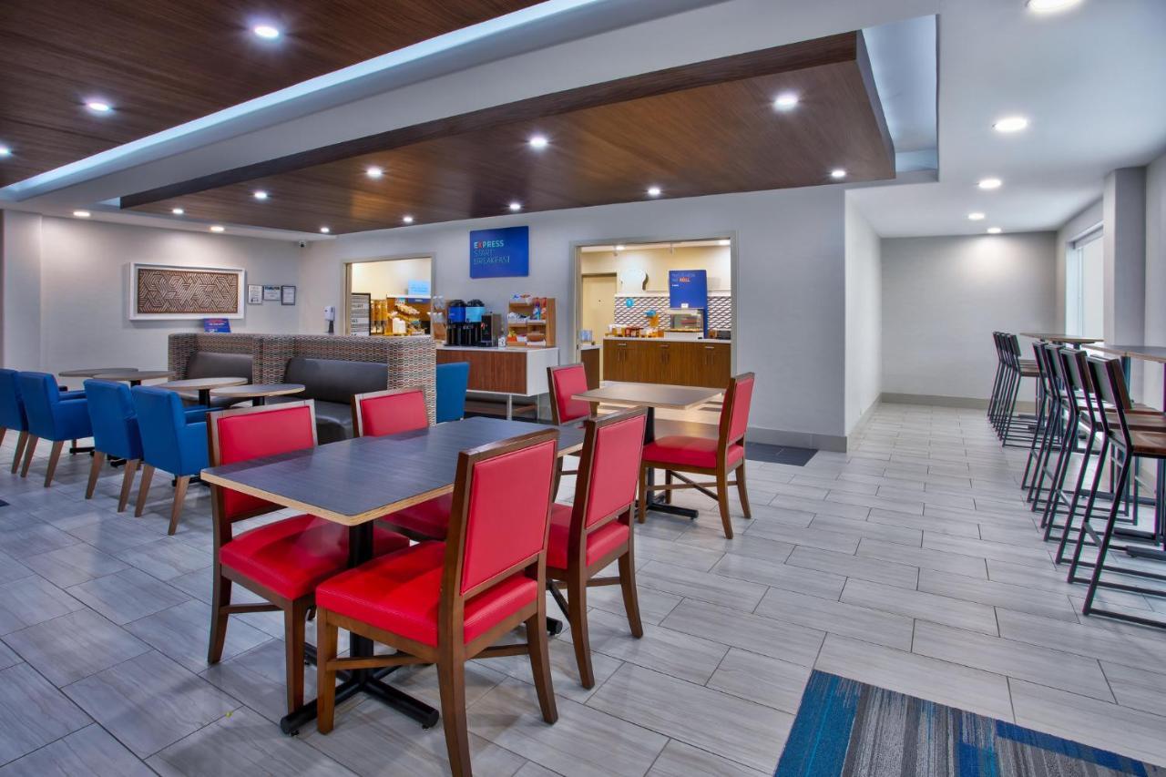 Holiday Inn Express Hotel And Suites Katy By Ihg Zewnętrze zdjęcie