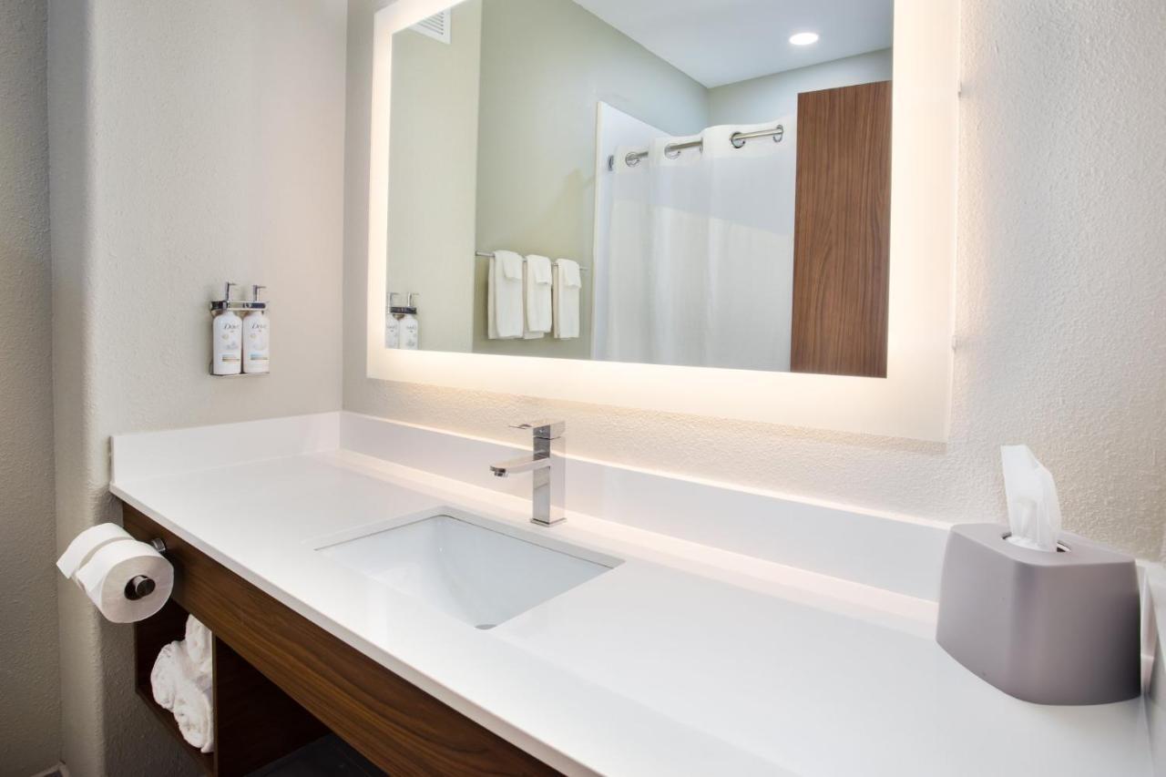 Holiday Inn Express Hotel And Suites Katy By Ihg Zewnętrze zdjęcie